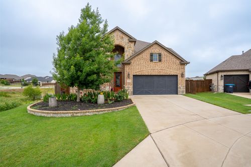 5600 Pope Creek Rd, Fort Worth, TX, 76126-2033 | Card Image