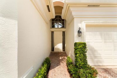 8497 Legend Club Drive, House other with 3 bedrooms, 2 bathrooms and null parking in West Palm Beach FL | Image 2