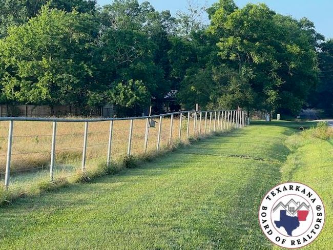 3134 &amp; 3138 Fm 1398, Home with 2 bedrooms, 1 bathrooms and null parking in Hooks TX | Image 20