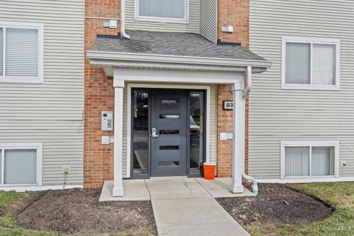 9319 Winton Rd, Cincinnati, OH, 45231 | Card Image