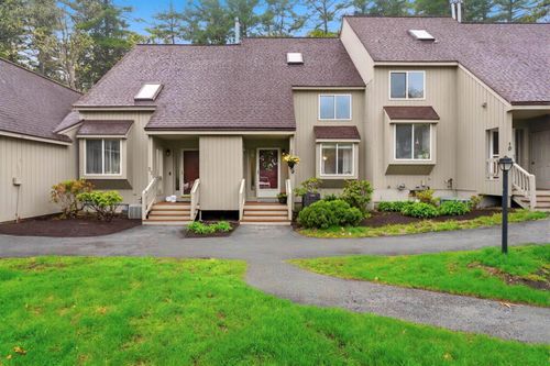 20-20 Suffolk Ct, Bedford, NH, 03110-6540 | Card Image