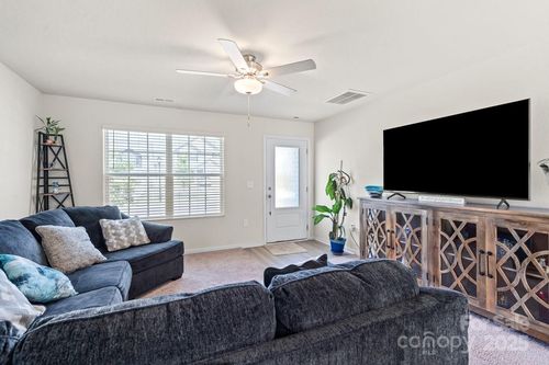 549 Hawley Street, Charlotte, NC, 28214 | Card Image