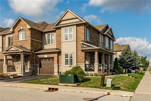 1-515 Winston Rd, Grimsby, ON, L3M0C8 | Card Image