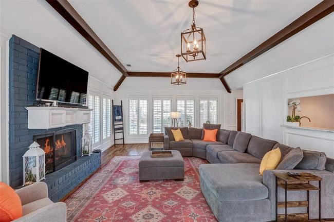 9527 Enstone Cir, House other with 5 bedrooms, 4 bathrooms and 2 parking in Spring TX | Image 9