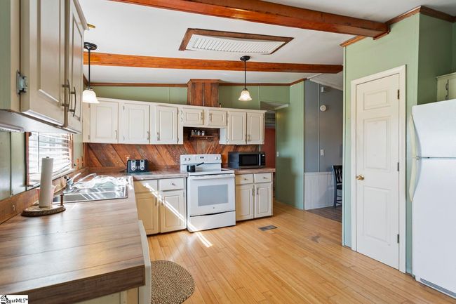202 Pete Armstrong Rd, House other with 3 bedrooms, 2 bathrooms and null parking in Honea Path SC | Image 7