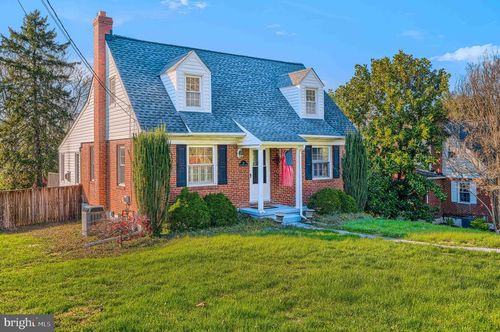 26 Cedar Knoll Rd, Cockeysville, MD, 21030-2321 | Card Image