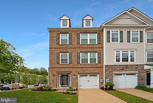 5000 Forest Pines Dr, UPPER MARLBORO, MD, 20772-2688 | Card Image