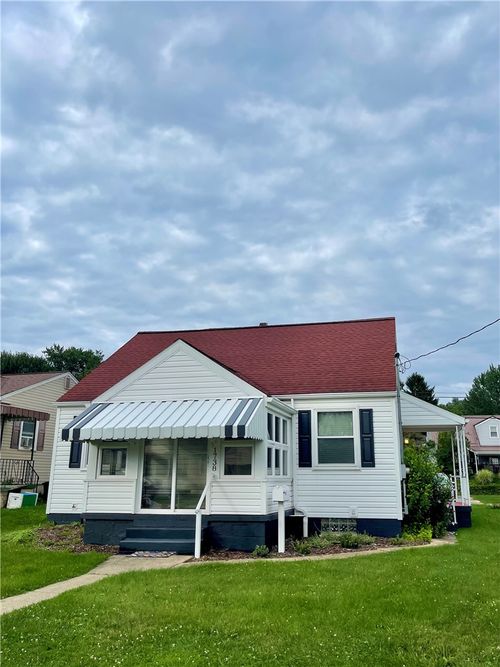 1738 Raymond Ave, Latrobe, PA, 15650-3039 | Card Image