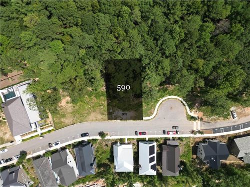 1101 Lupo Loop, Chattahoochee Hills, GA, 30268-2199 | Card Image