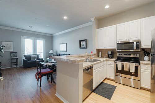 apt-248-2400 Mccue Rd, Houston, TX, 77056-5114 | Card Image