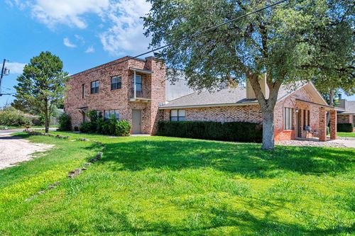 b-424 W Pecan Ave, Midland, TX, 79705-6641 | Card Image