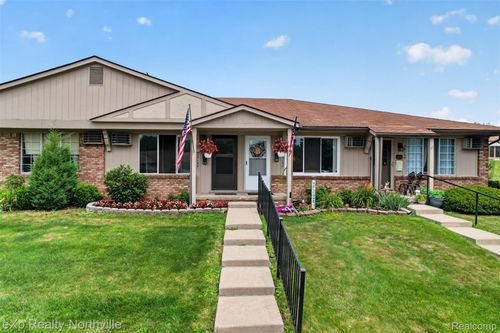 7-25157 Franklin Ter, South Lyon, MI, 48178-1006 | Card Image