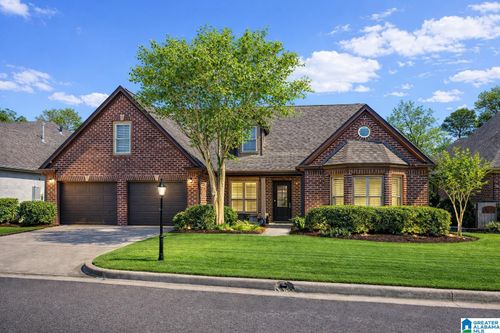 2217 Sterling Ridge Cir, VESTAVIA HILLS, AL, 35216-2577 | Card Image