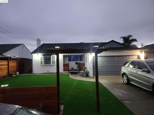 15373 Inverness St, San Leandro, CA, 94579-2015 | Card Image