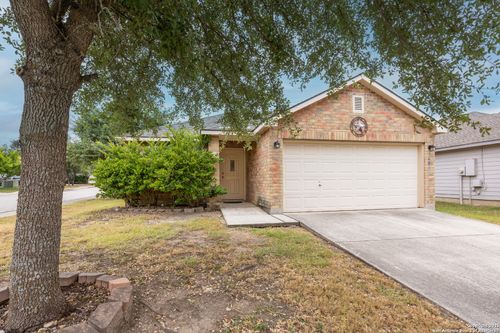 7602 Lost Creek Gap, Boerne, TX, 78015-6540 | Card Image