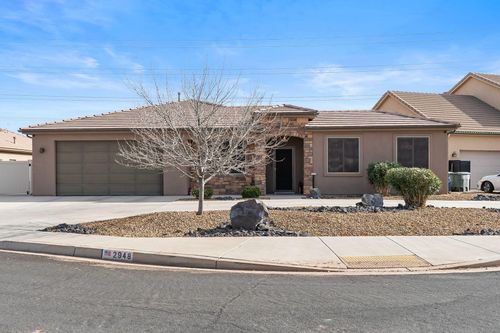 2948 E 110 N Cir, St George, UT, 84790 | Card Image