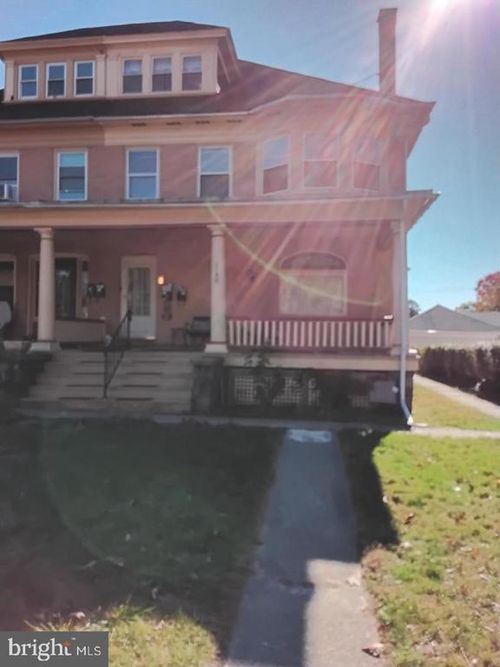 1240 E High St, Pottstown, PA, 19464-4948 | Card Image