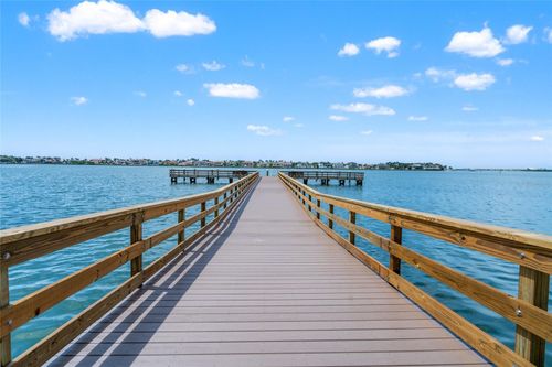1202-5200 Brittany Dr S, SAINT PETERSBURG, FL, 33715-1551 | Card Image