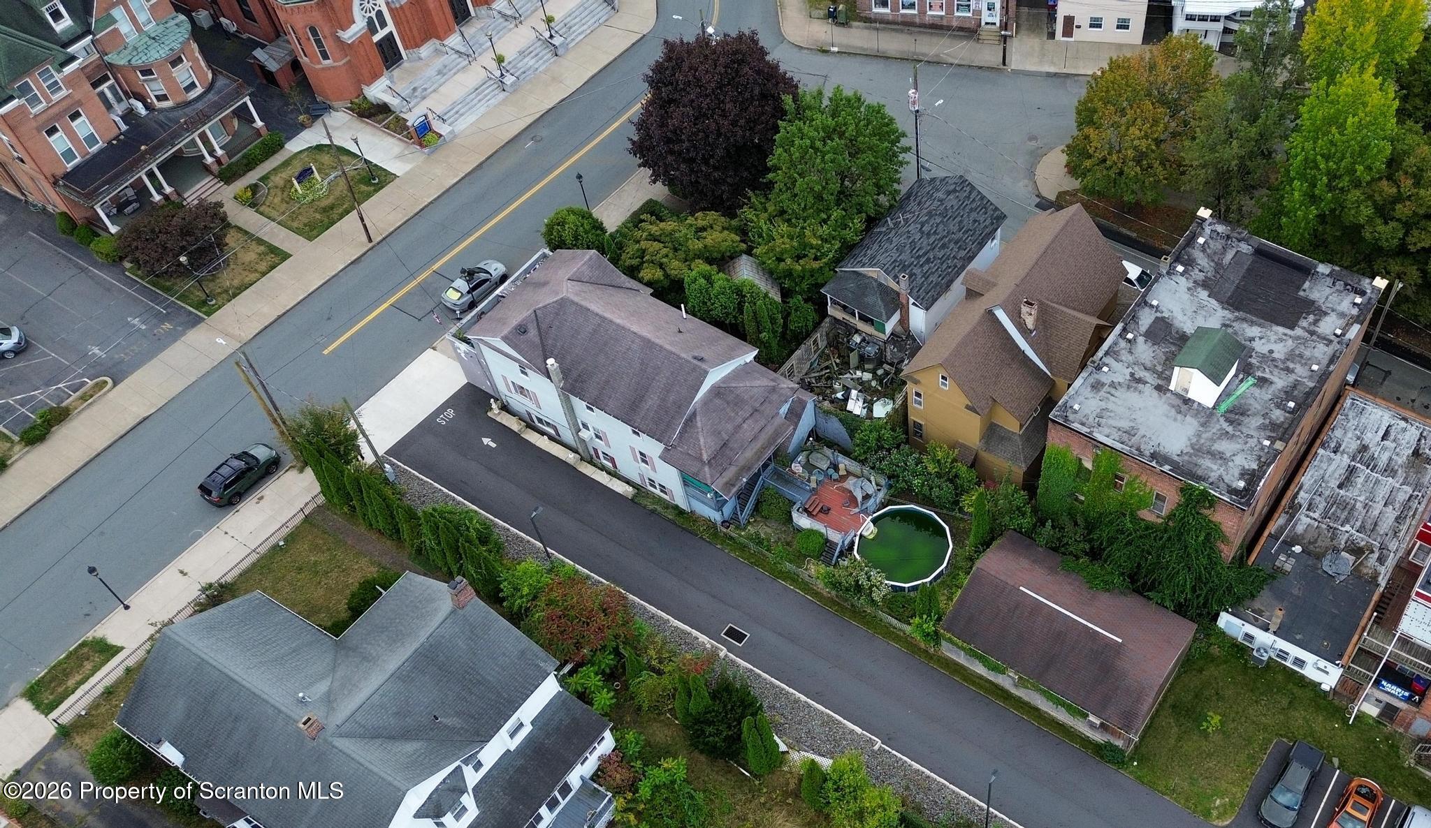 Residential Income in Carbondale 3