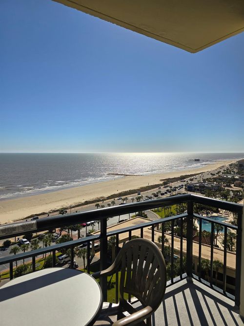apt-532d-5220 Seawall Blvd, Galveston, TX, 77551-4005 | Card Image