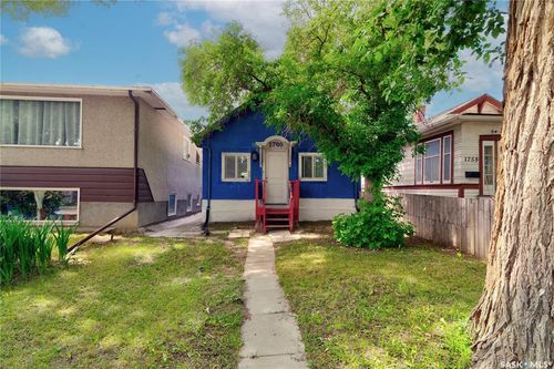 1760 Quebec St, Regina, SK, S4P1J3 | Card Image