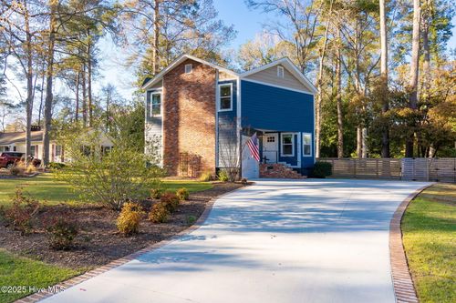 4704 Trent Woods Dr, Trent Woods, NC, 28562-7530 | Card Image
