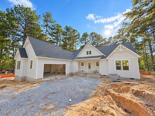 120 Drumar Ct, Southern Pines, NC, 28387-2558 | Card Image