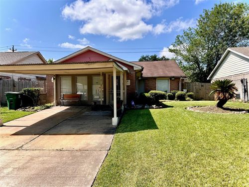 3111 Windy Royal Dr, Houston, TX, 77045-3638 | Card Image