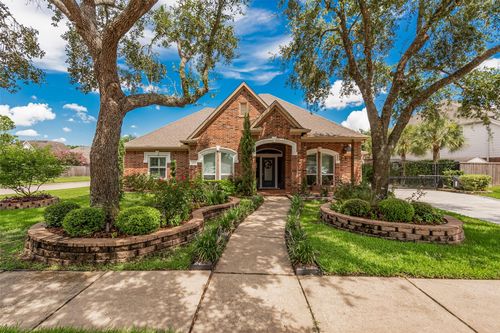 1013 Azalea Pointe, League City, TX, 77573-7742 | Card Image