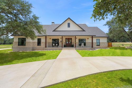 3260 Palomino Spgs, Bandera, TX, 78003-3614 | Card Image