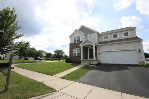 5801 Sedgemoor Dr, Westerville, OH, 43081-5742 | Card Image