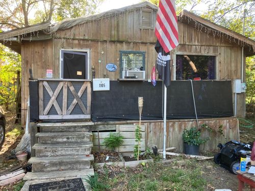 1105 2nd St, Mena, AR, 71953-4209 | Card Image