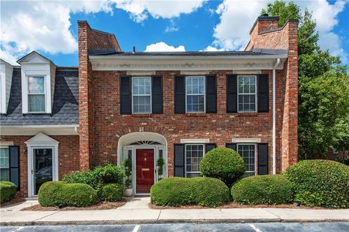 15 George Wythe Pl Nw, Atlanta, GA, 30318-1504 | Card Image