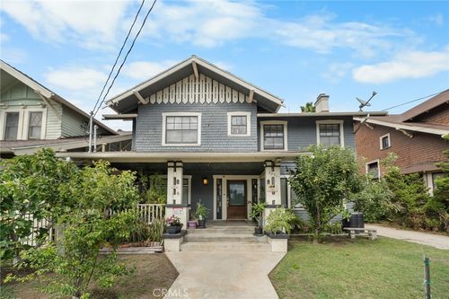 2251 Cambridge St, Los Angeles, CA, 90006-4248 | Card Image