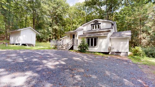 111 Metzger Trl, Dingmans Ferry, PA, 18328-9572 | Card Image