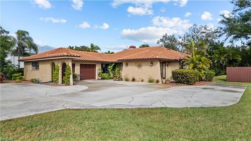 7090 Hendry Creek Dr, FORT MYERS, FL, 33908-4246 | Card Image