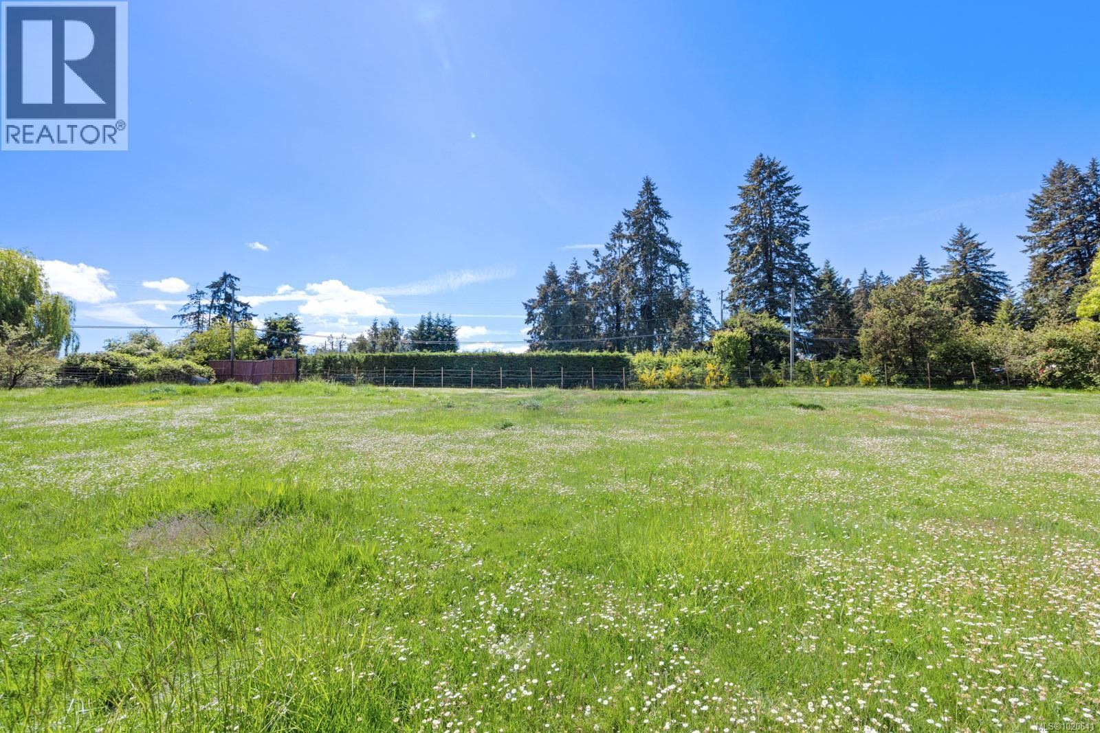 Residential in Cowichan Bay