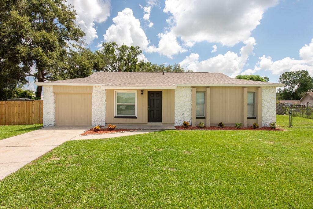 Limewoode Cir, Seffner, FL 33584