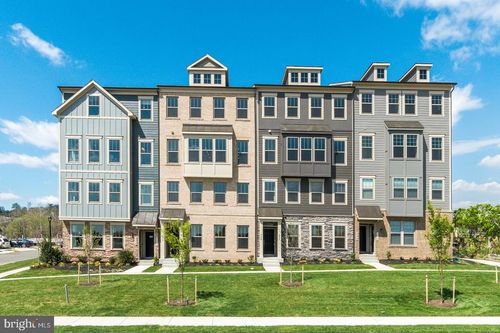 1045 Inferno Ter Se, LEESBURG, VA, 20175-4886 | Card Image