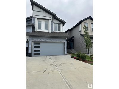 429 40 Ave Nw, Home with 3 bedrooms, 3 bathrooms and null parking in Edmonton AB | Image 2