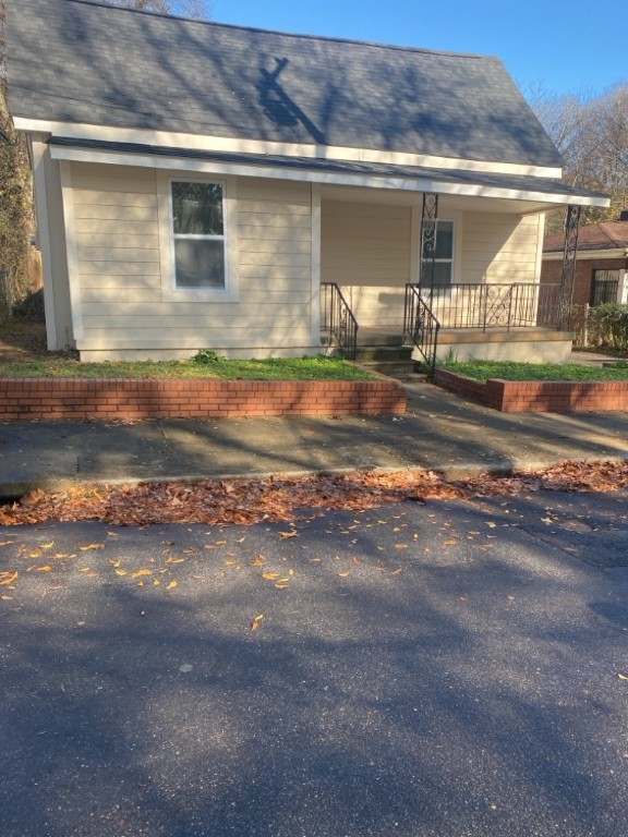 Thomas St, Anderson, SC 29624