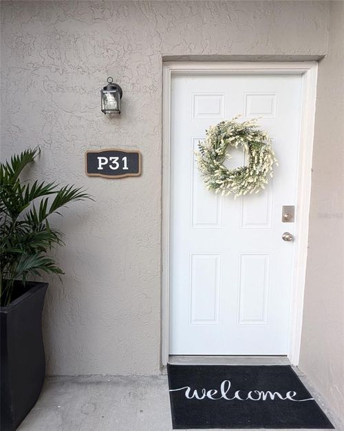 p31-4507 S Oak Drive, TAMPA, FL, 33611 | Card Image