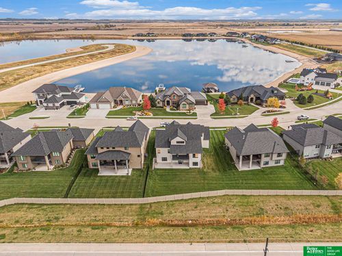 3319 Robyn Ridge Rd, Fremont, NE, 68025 | Card Image