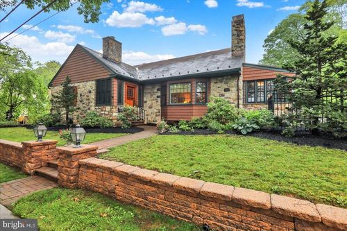 615 Wyoming Ave, WYOMISSING, PA, 19610-2451 | Card Image