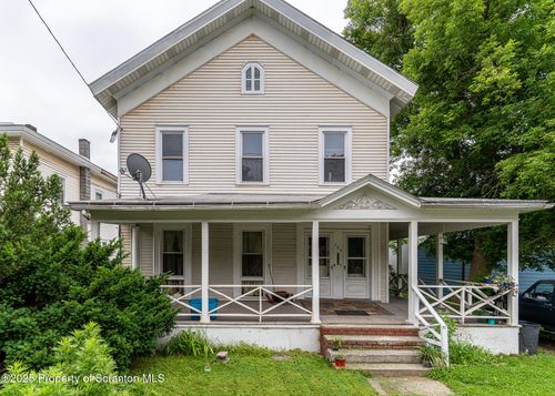 989 Main St, NEW MILFORD, PA, 18834-7431 | Card Image