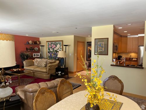 apt-608n-48 W Broadway, Salt Lake City, UT, 84101-2009 | Card Image