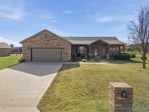 18 Eagle Dr, Sand Springs, OK, 74063-6360 | Card Image