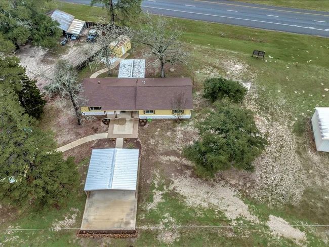 921 S Market St, House other with 3 bedrooms, 2 bathrooms and 4 parking in Grapeland TX | Image 31
