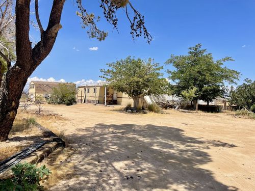 718 Sierra Vista St, Inyokern, CA, 93527 | Card Image