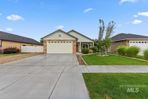 207 E Mckinley St, New Plymouth, ID, 83655-5546 | Card Image